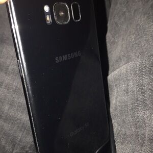 Unlocked 64gb Samsung S8  great condition. No scratches.